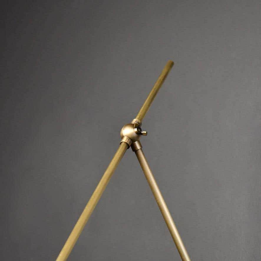Auguri (Natural Brass)