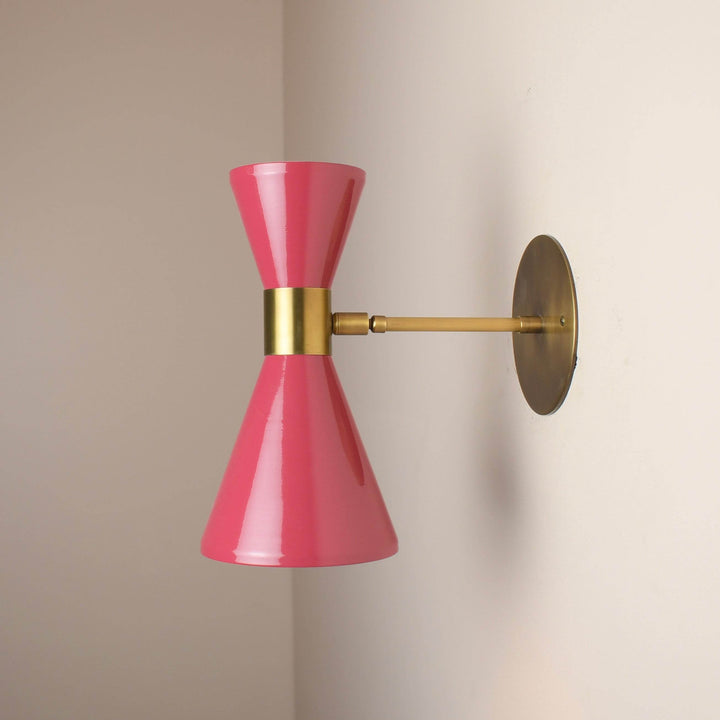 Campana Wall Sconce (Orchid, Natural Brass)
