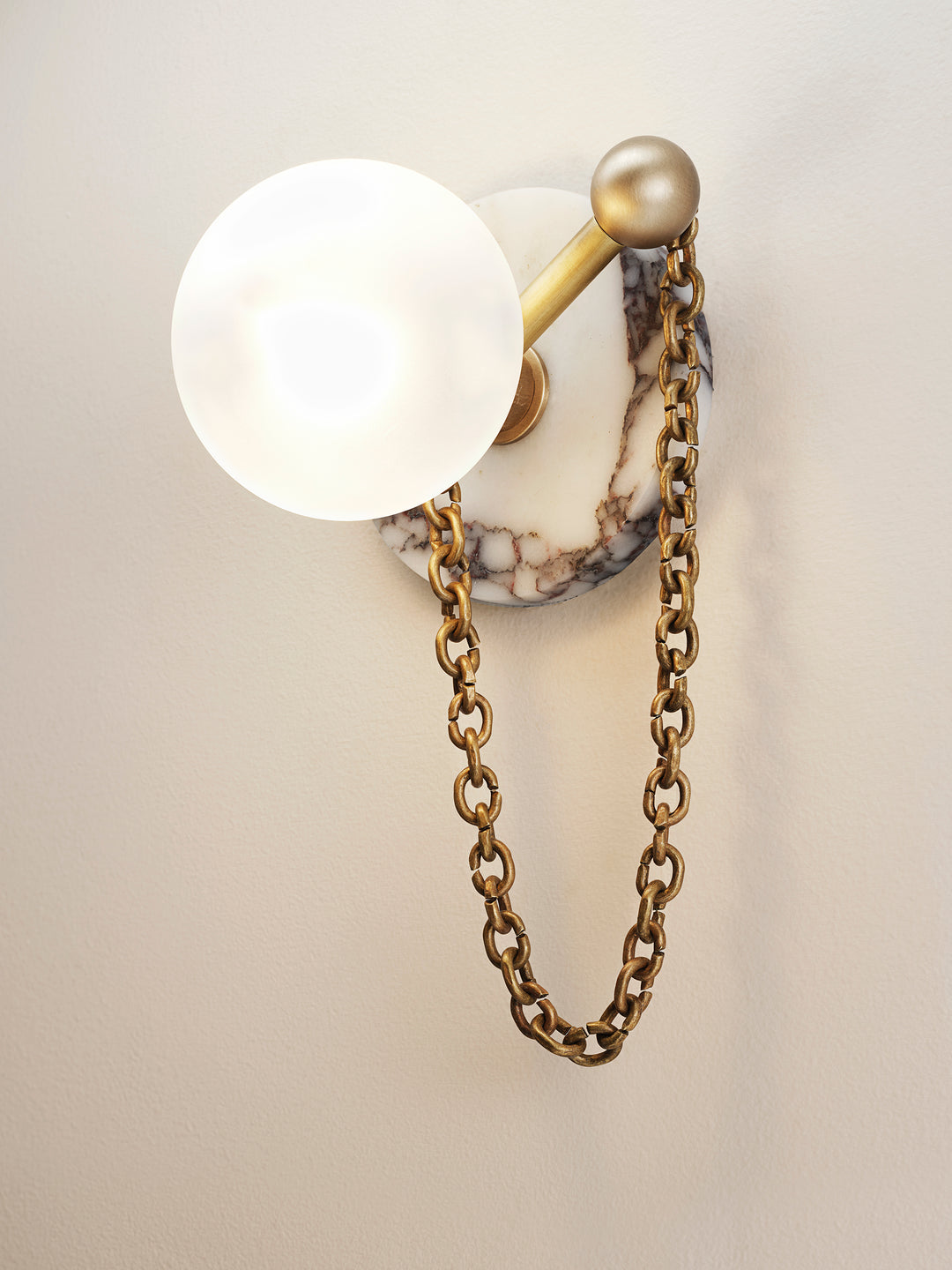 Alla Wall Sconce (Calacatta Marble, Natural Brass)