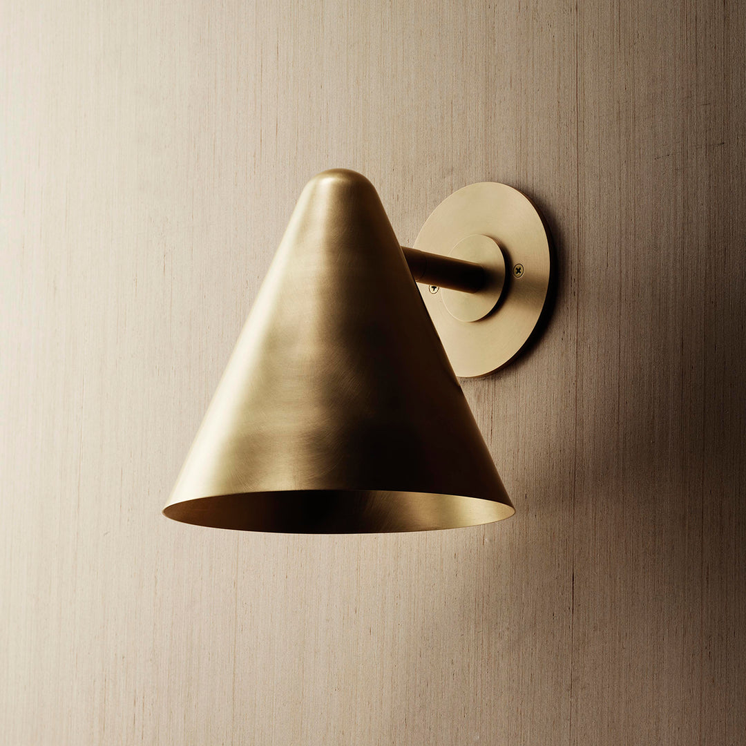 Avery Wall Sconce (Natural Brass)