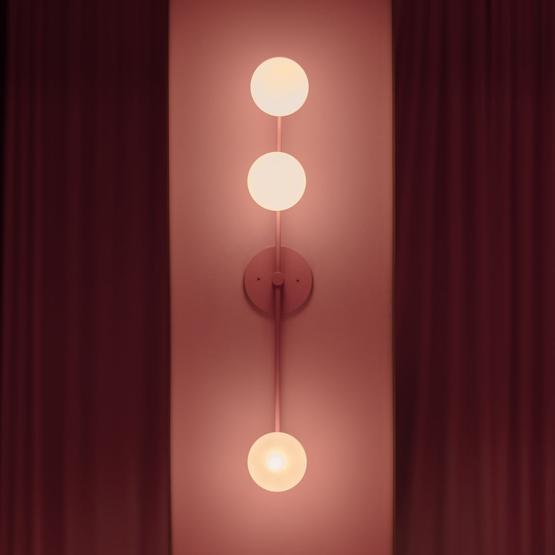 Collinear (Orchid) - Design by A.B. Lafitte, Photo by Taylor Mae Villarreal