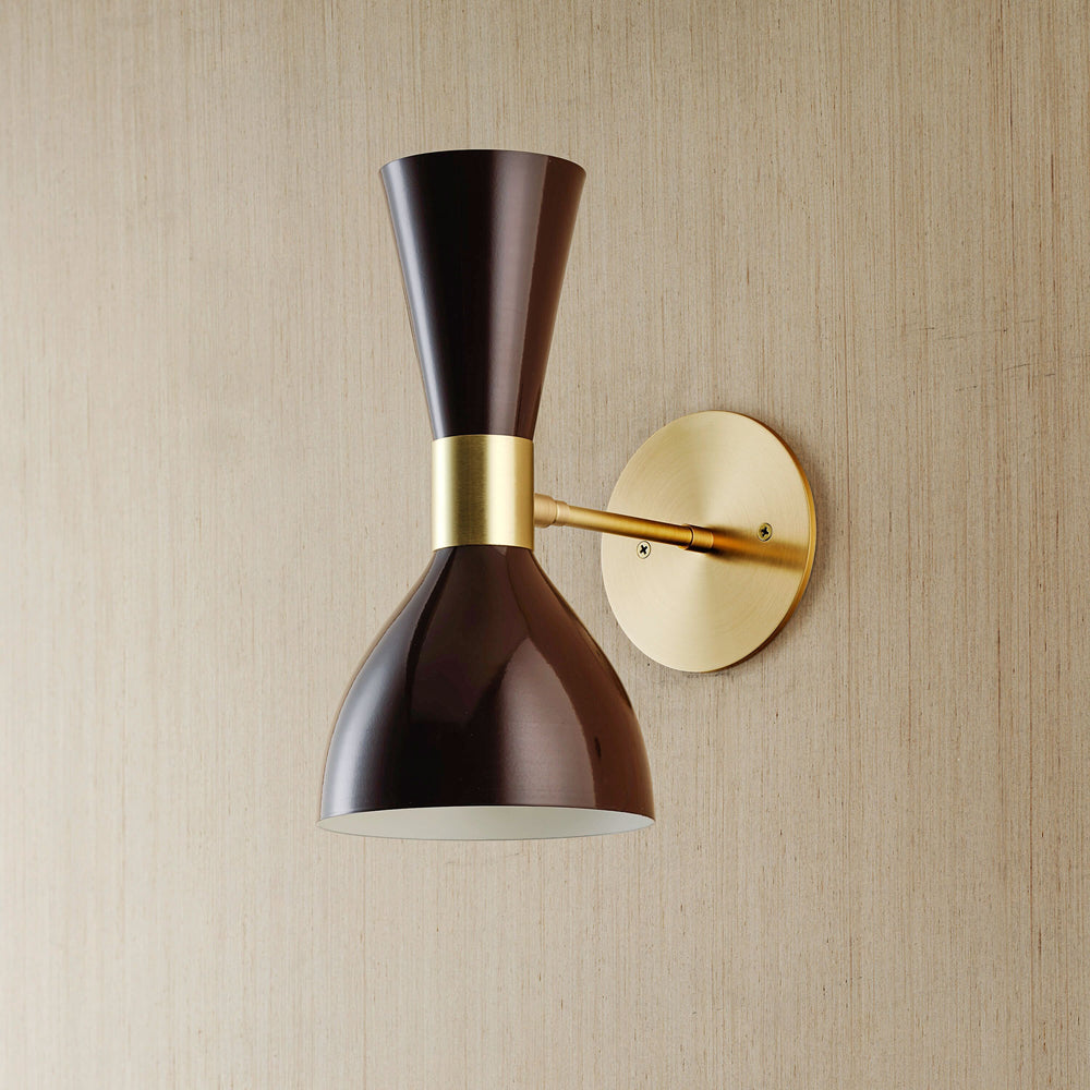 Ludo Wall Sconce (Umber, Brushed Brass)