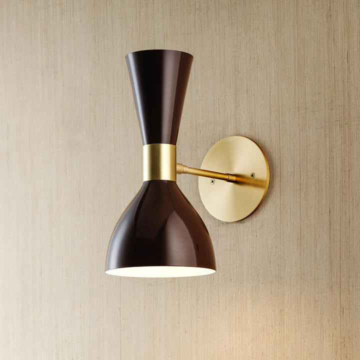 Ludo Wall Sconce (Umber, Brushed Brass)