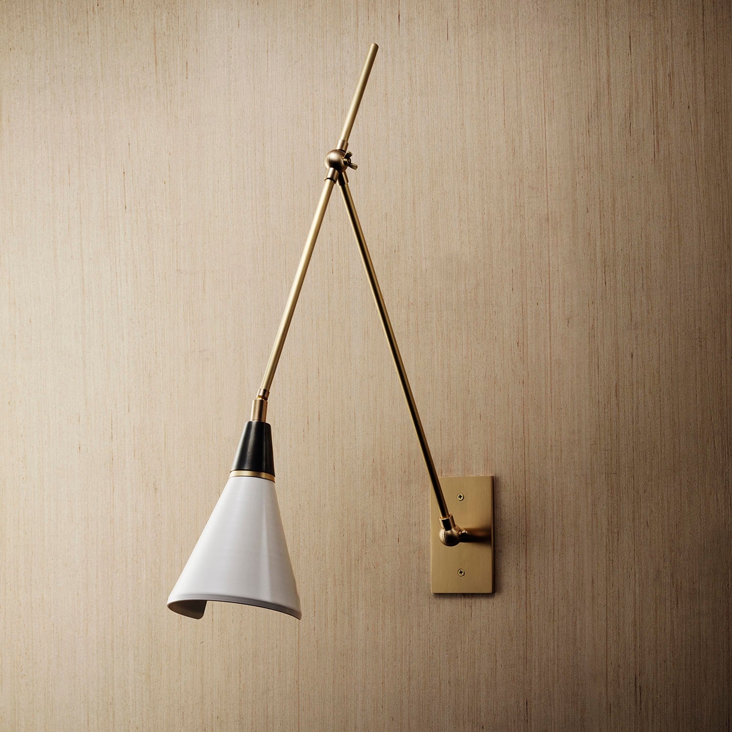 Blueprint Lighting Magari Wall Lamp