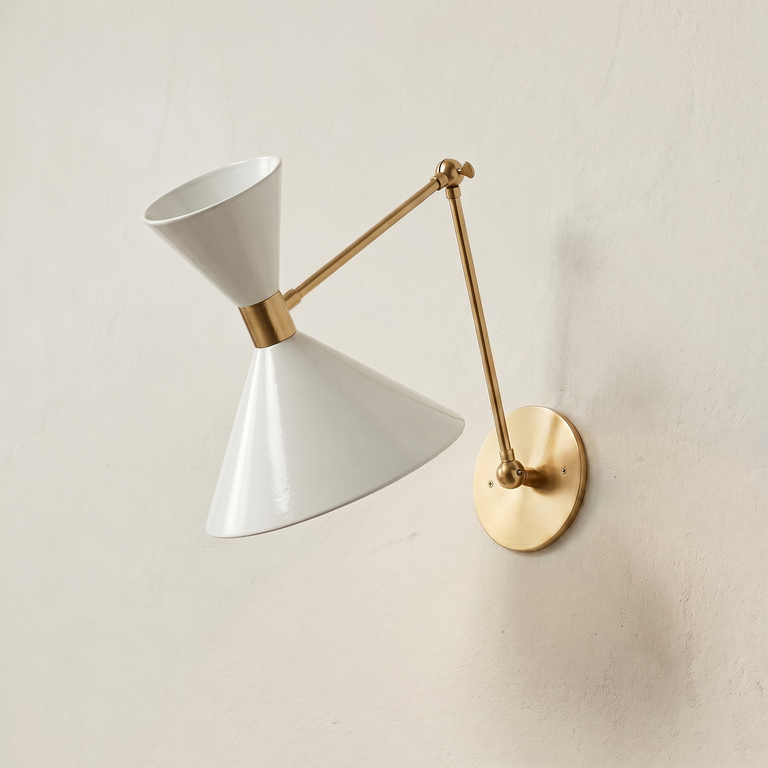 Monarch Articulating (Natural Brass, Stark White)