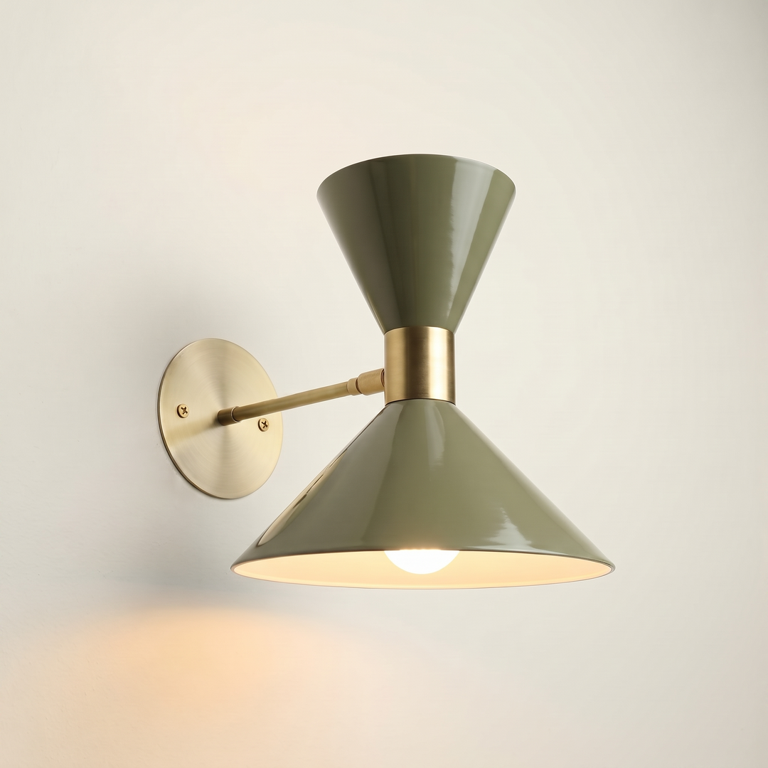 Monarch Wall Sconce (Brushed Brass, Moss)
