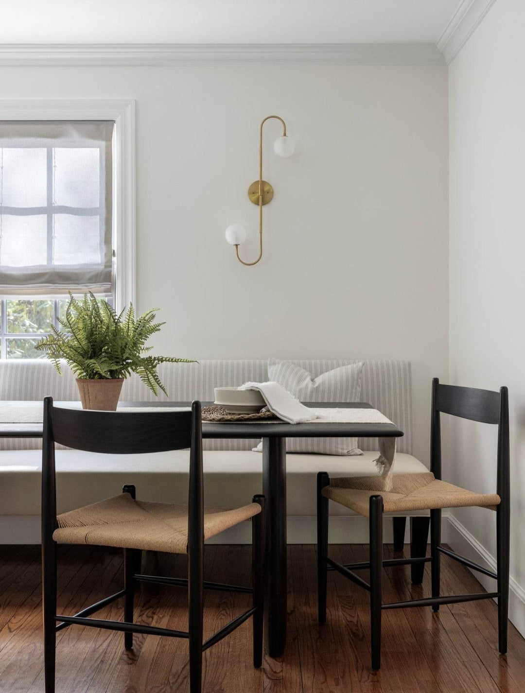 Piega (Natural Brass) — Interior by Deborah Pianin Interiors, Photo by Julie Leffell