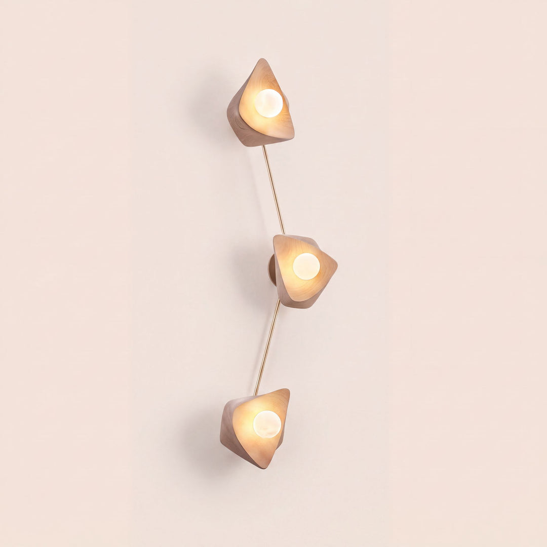 Pothos 3 (Cerused, Natural Brass)