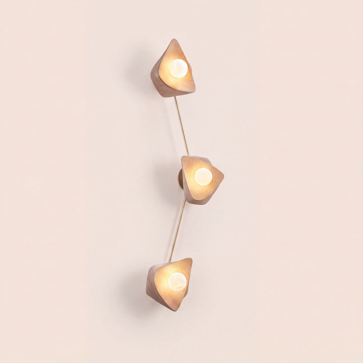 Pothos 3 (Cerused, Natural Brass)