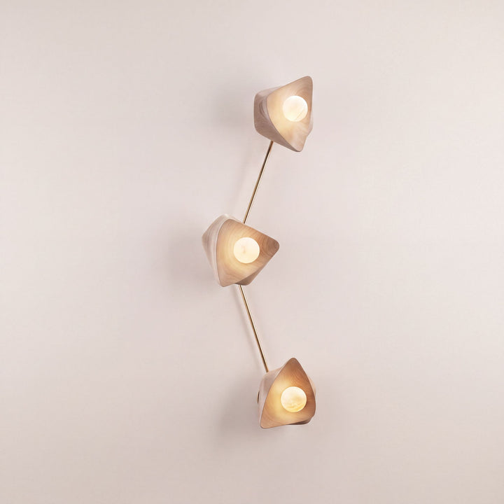 Pothos 3 (Cerused, Natural Brass)