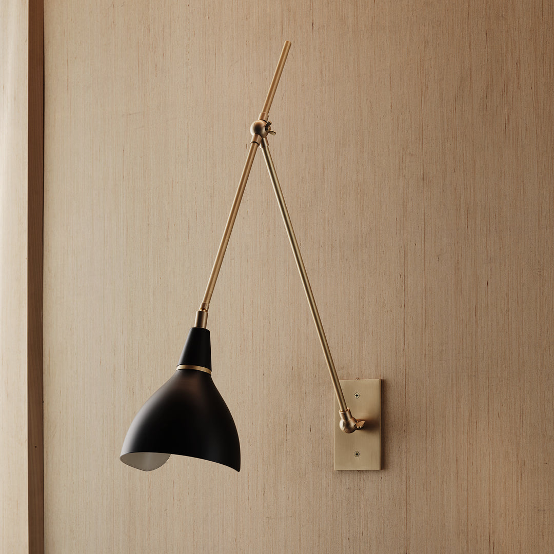 Torno Wall Lamp (Natural Brass, Black)
