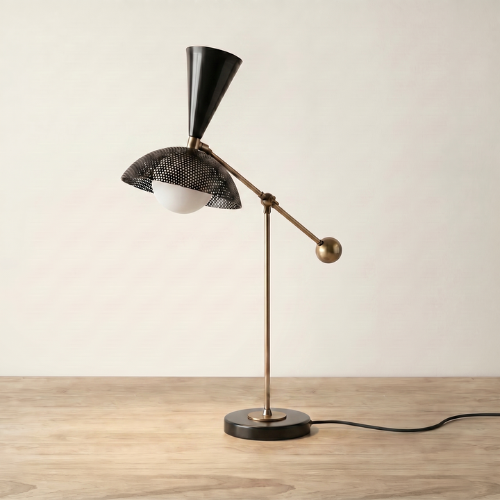Molto Table Lamp