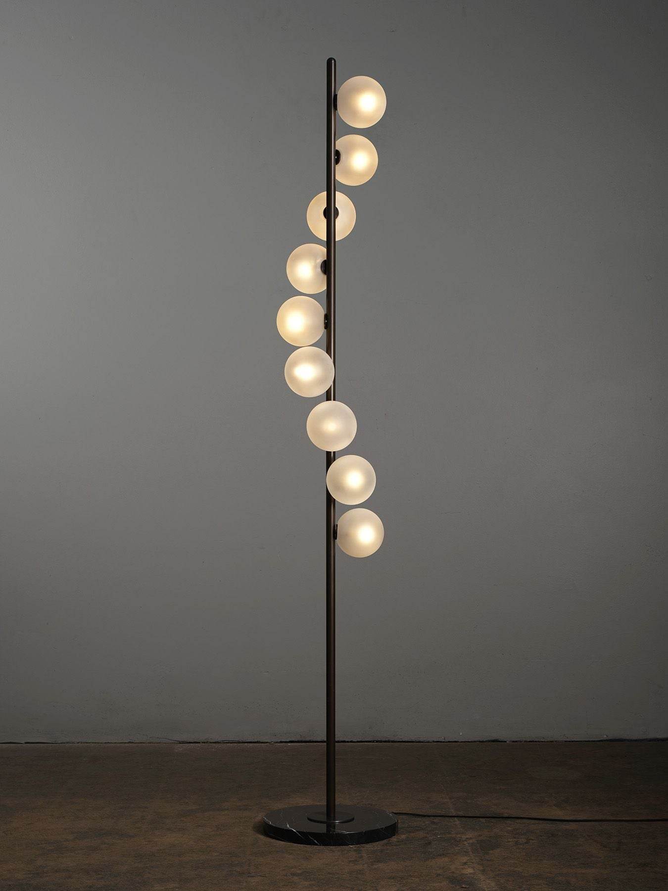 Nautilus Floor Lamp - Thumbnail 3