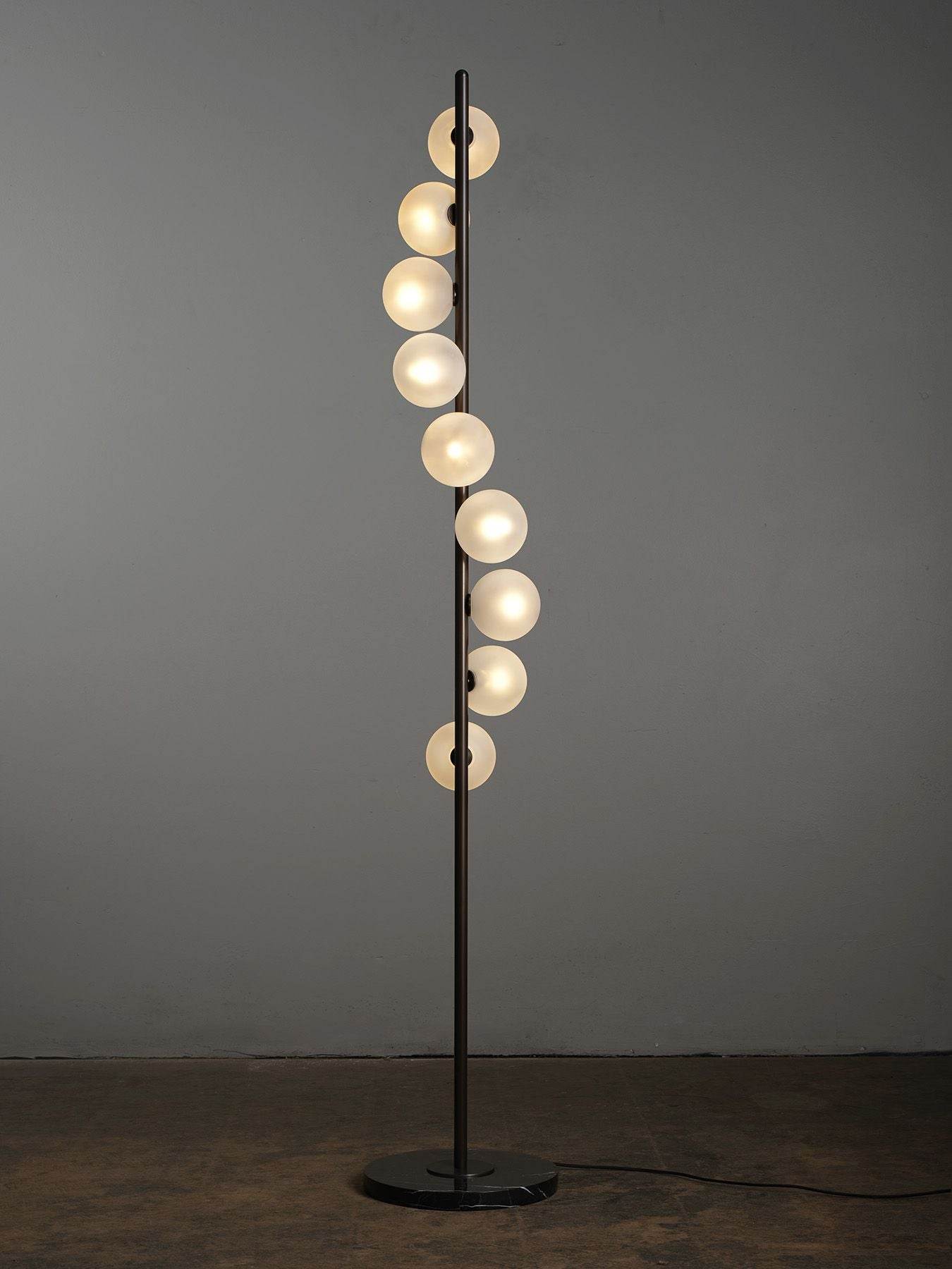 Nautilus Floor Lamp - Thumbnail 4